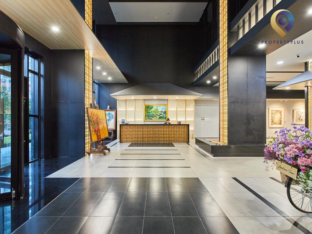 Reception area of Leadvisors Tower with modern design and artwork - hình ảnh từ Property Plus